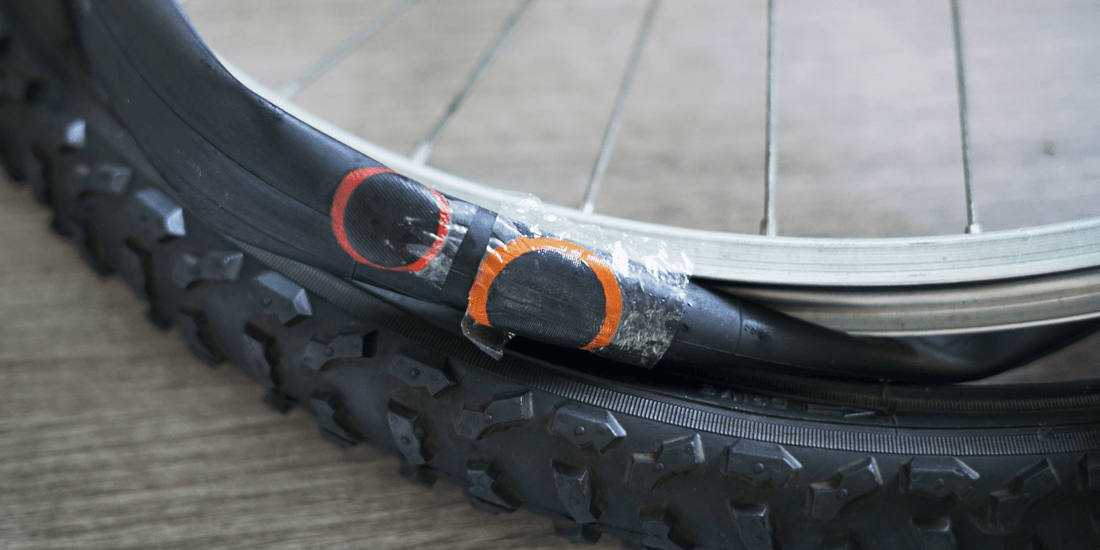 Fix a flat tyre quick and easy (Tube setup) - NAC 