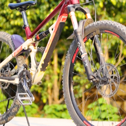 Cycle Frame Protector downtube protection for MTB cycles in black colour 