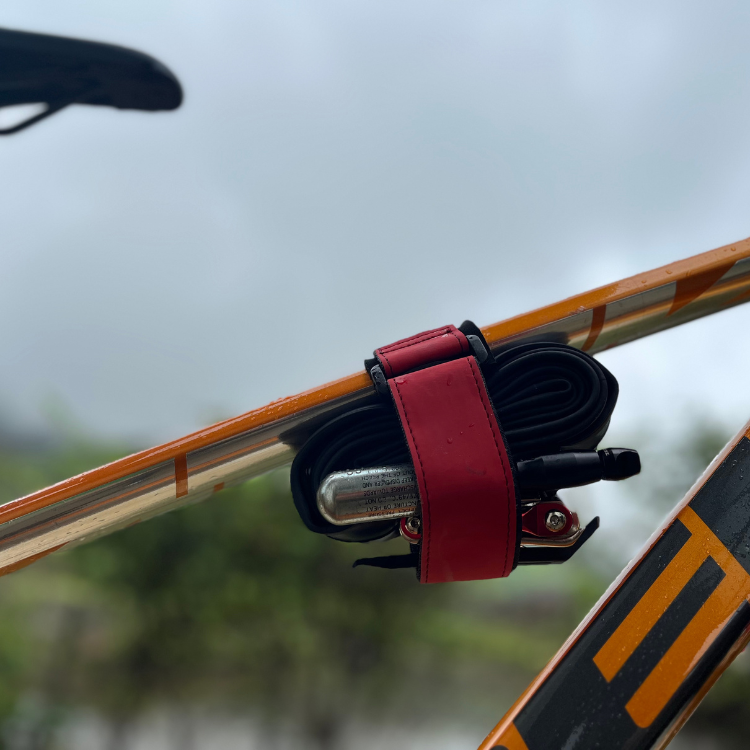 Cycle Velcro Strap Mount to store spare tube and Accessories