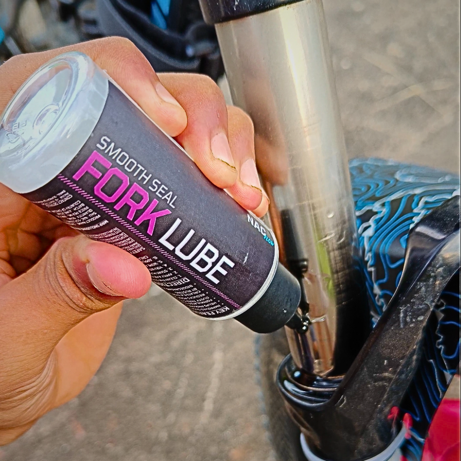 Suspension oil lubricant for cycles by NAC