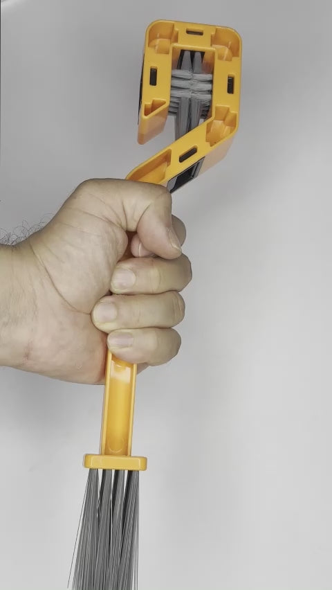 NAC chain and drivetrain cleaning brush in use - video